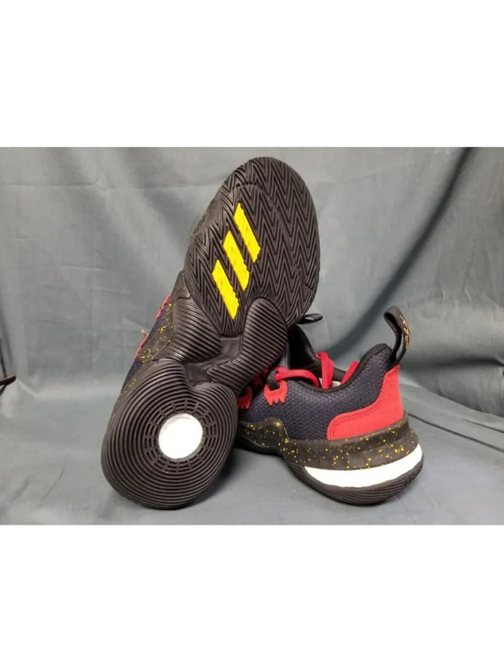 Adidas Trae Young 1 Atlanta Hawks Black/Red/Yellow GY3772 Mens Size 8 NEW NO BOX